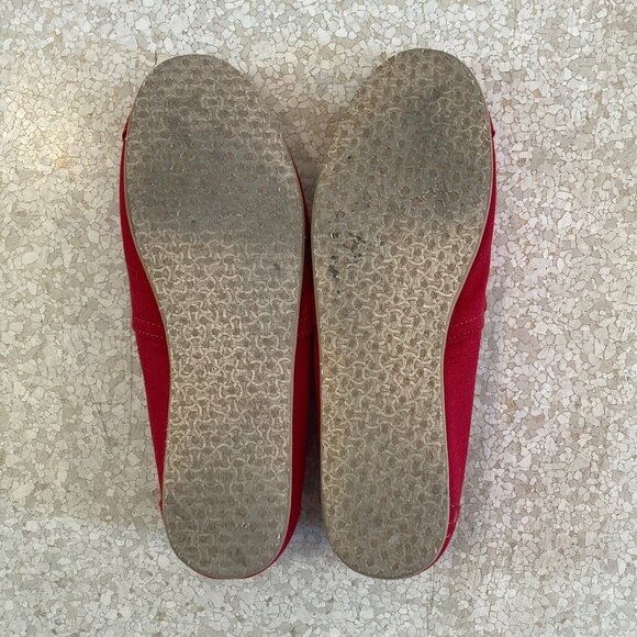 Toms men's red canvas slip-ons size 13 - Picture 5 of 5